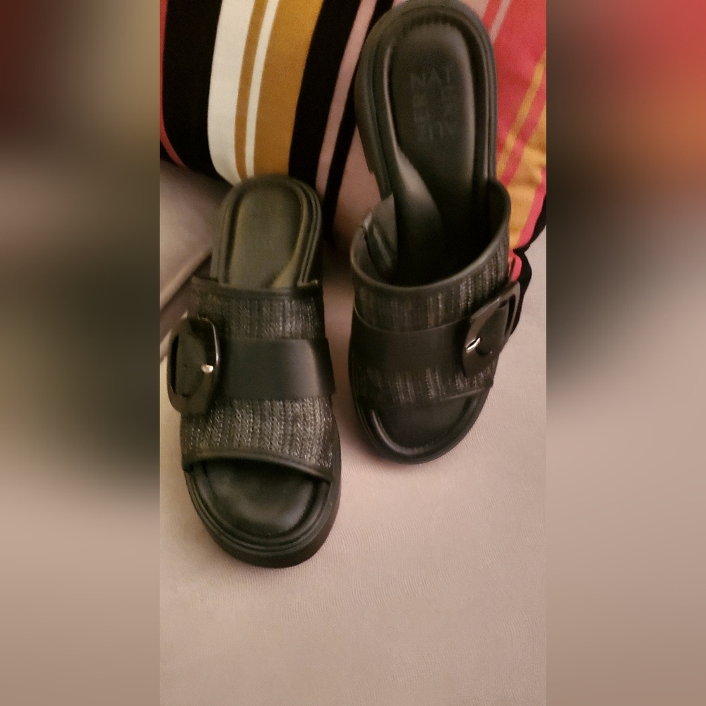 Naturalizer Clara Platform Sandals
